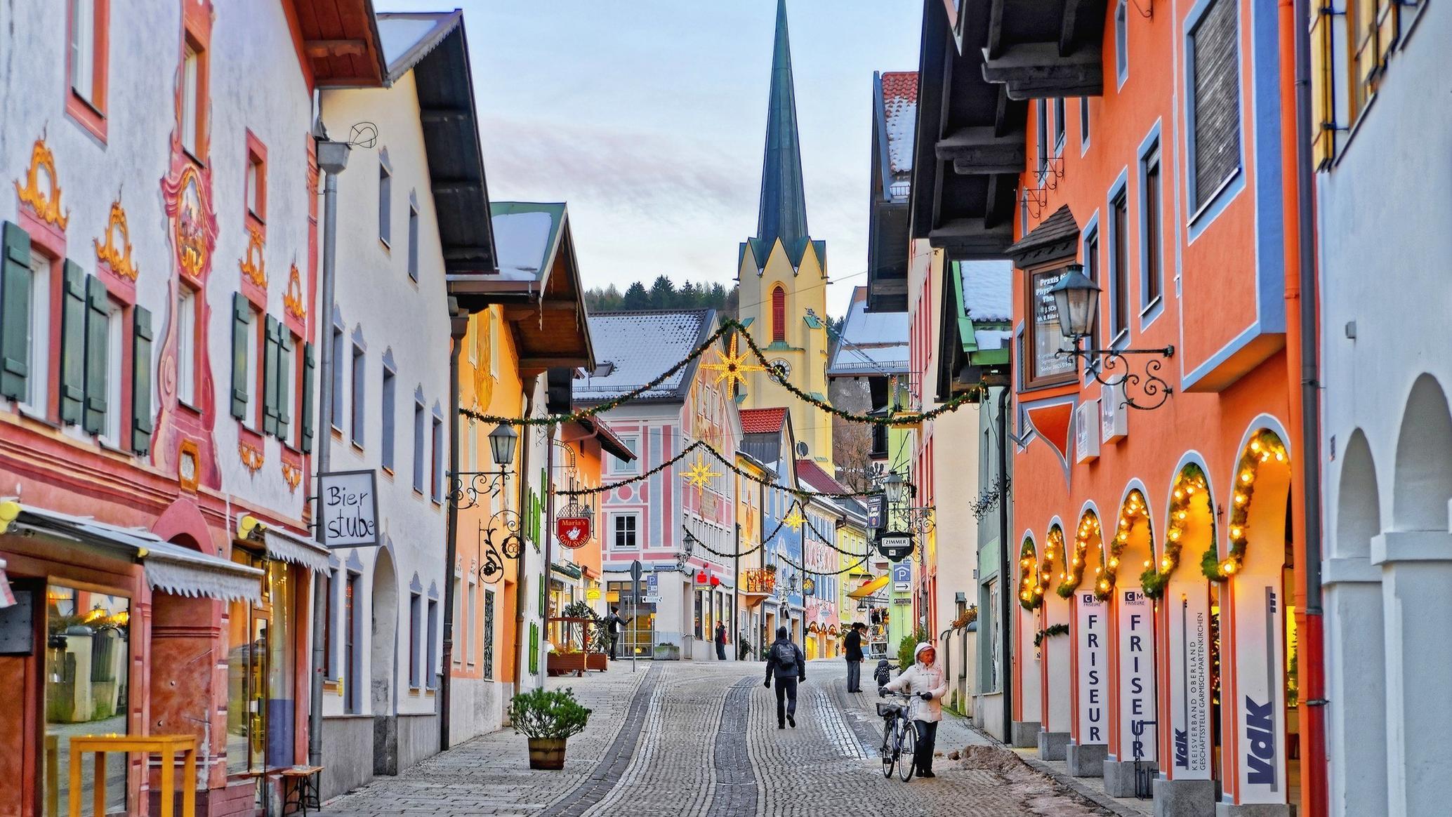 مدينة قارمش المانيا Garmisch-Partenkirchen