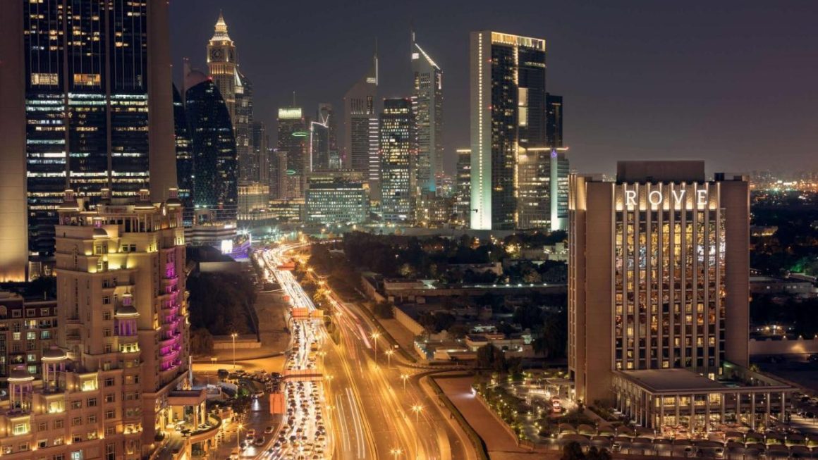 فندق روف داون تاون دبي